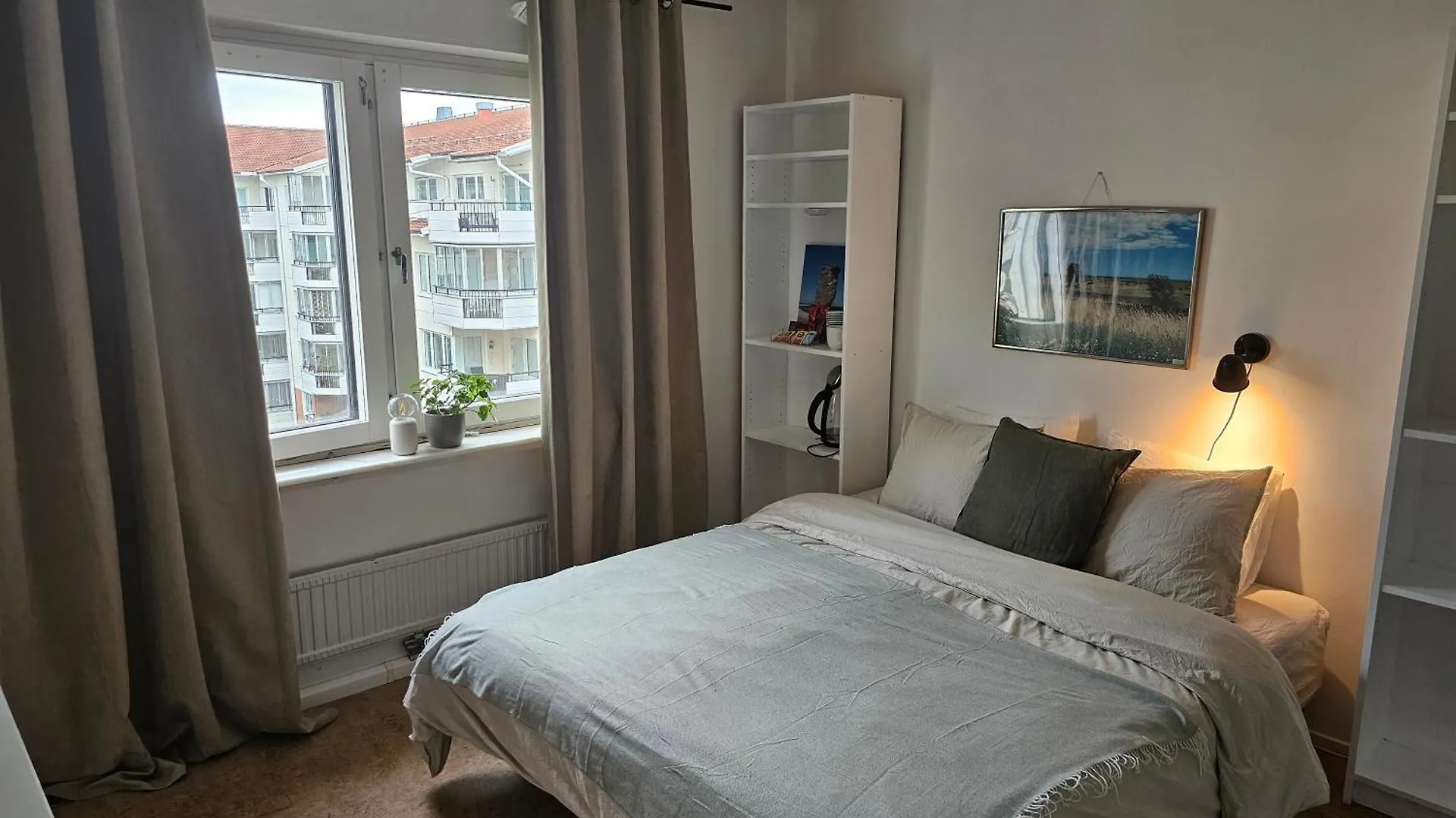 Central Room With Private Entrance And Ensuite Bathroom Estocolmo Suecia